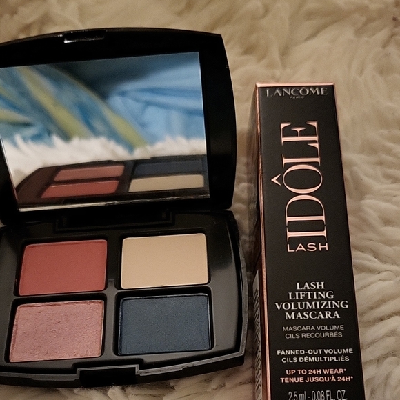 Lancome Black Mini Mascara New Mascara for Bold Eye Looks - Picture 1 of 3